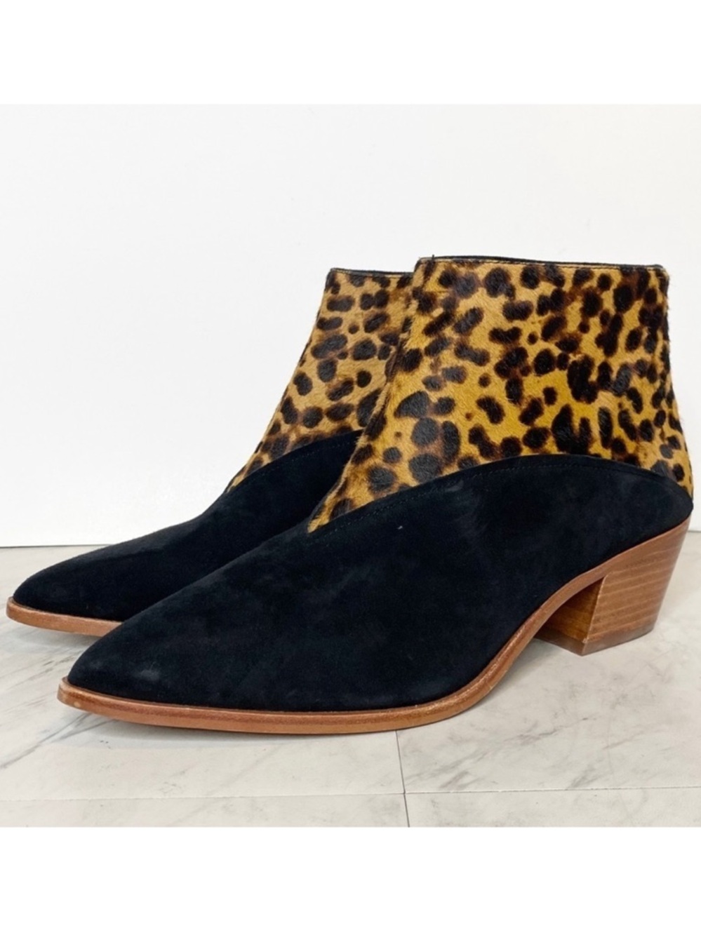 Louise Et Cie Vada Leopard Black Pointy Toe Bootie 8M